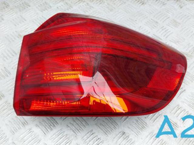 Задній правий зовнішній ліхтар 63217408736 BMW