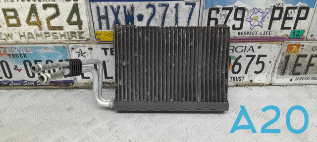 Радіатор кондиціонера салонний, випарник 64119290888 BMW