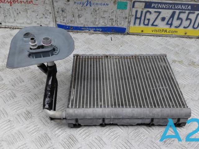 Радіатор кондиціонера салонний, випарник 64119361708 BMW