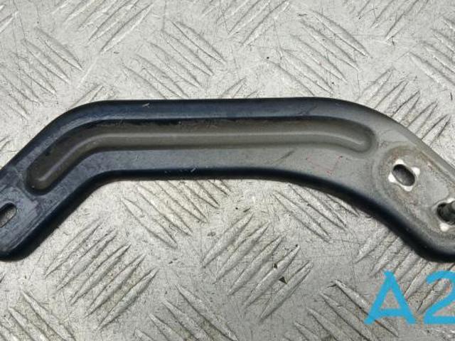 Кріплення фари передньої, лівої 641C15NA0A NISSAN