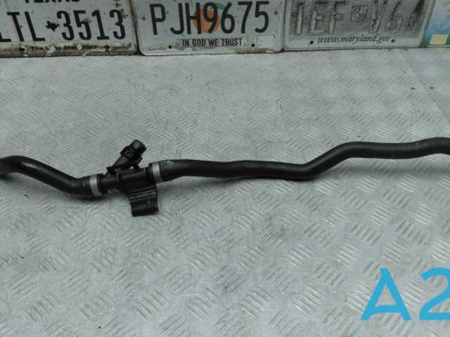 Трубопроводи і шланги системи охолодження 64219398959 BMW