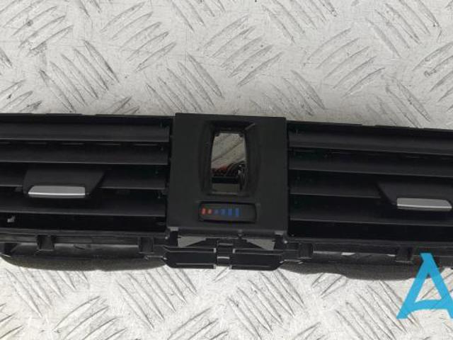 Решітка повітроводу 64229218552 BMW