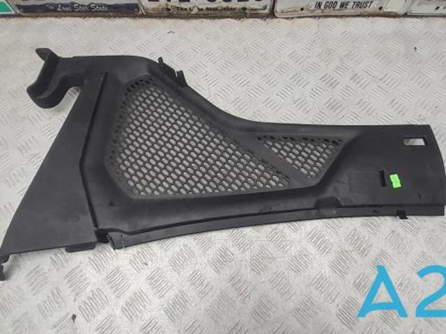 Жабо, праве 64319245594 BMW