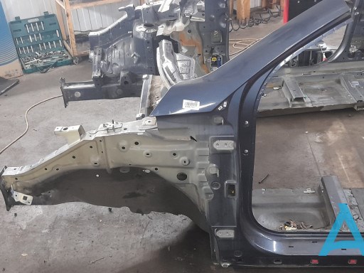 Панель бризковика (лонжерона) моторного відсіку, ліва 645013W000 HYUNDAI