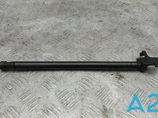 Амортизатор кришки багажника 6453006010 TOYOTA