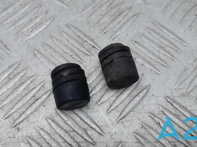 Буфер капота гумовий 658298J000 NISSAN