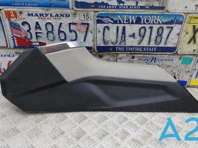 Консоль панелі приладів 66241SJ510 SUBARU