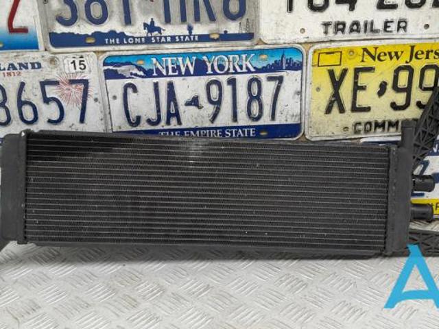 Радіатор охолодження двигуна, додатковий 670009821 MASERATI