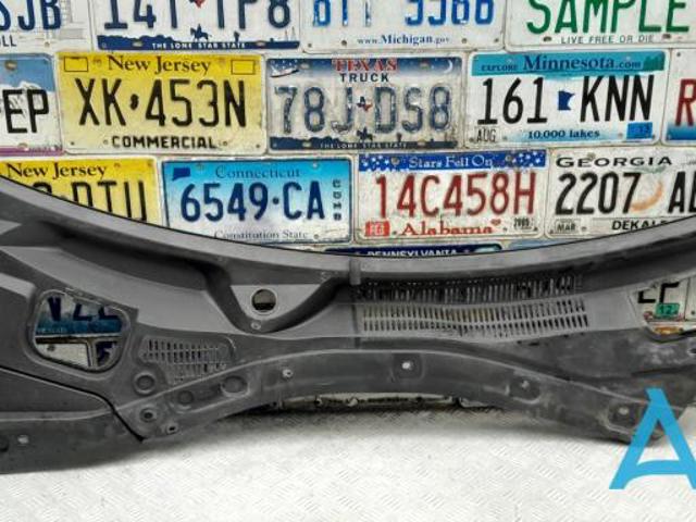 670025634 Maserati