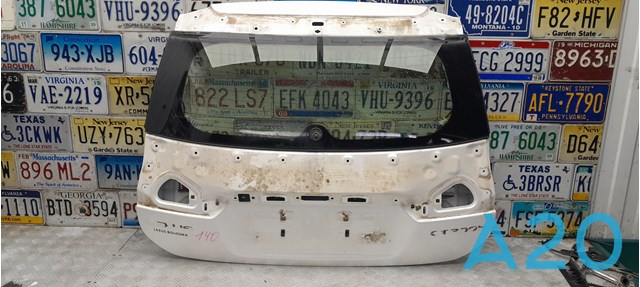 Задні двері багажника 6700576010 TOYOTA