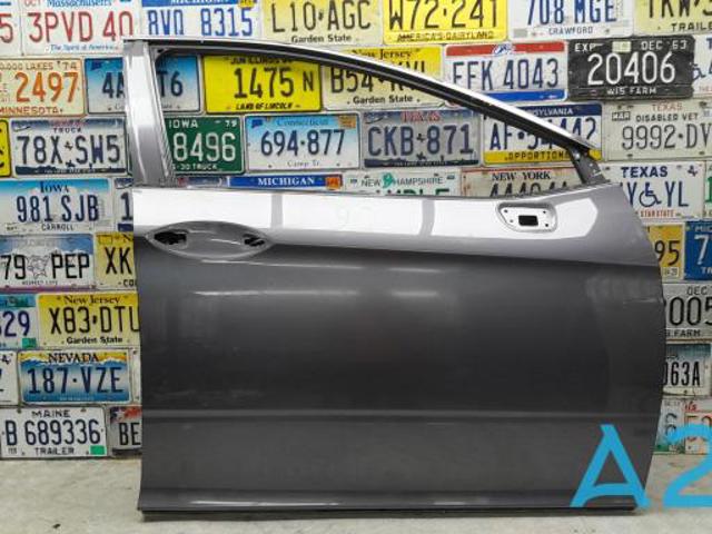 Пасажирські передні двері 67010TRTA91ZZ HONDA