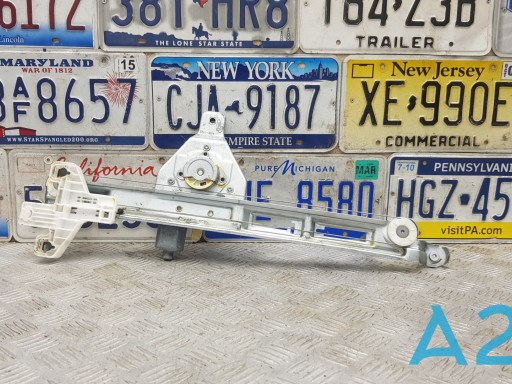 Механізм стеклопод'емника двері задньої, правої 68002892AA CHRYSLER