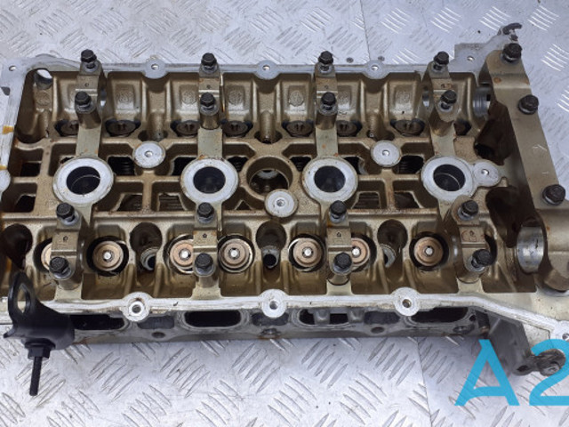 Головка блока циліндрів (ГБЦ) 68004168AD CHRYSLER