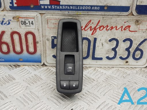 Кнопковий блок керування склопідіймачами передній лівий 68086692AD CHRYSLER