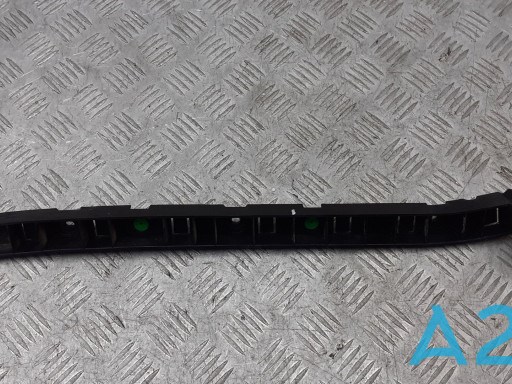 Кронштейн бампера заднього, правий 68103182AC CHRYSLER