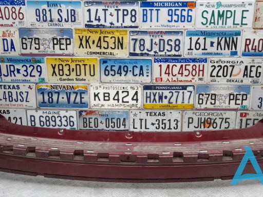 Кожух бампера заднього 68109898AA CHRYSLER