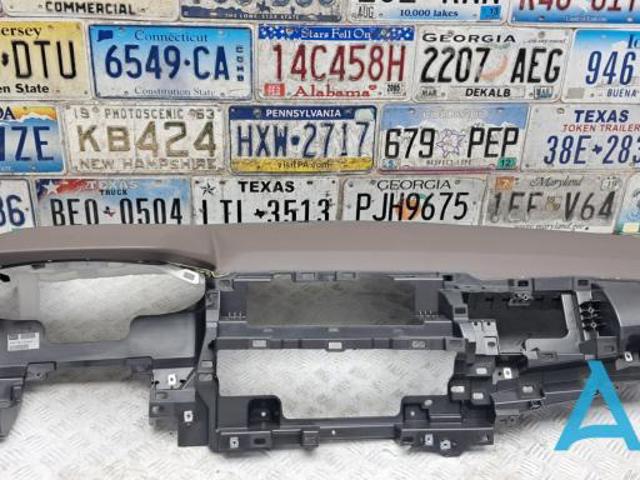 Торпеда приладова панель 682006RB0A NISSAN
