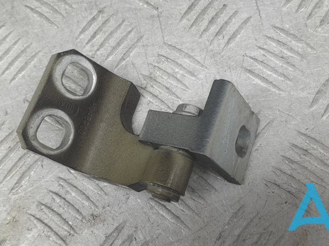 Петля водійських дверей 68200963AA CHRYSLER
