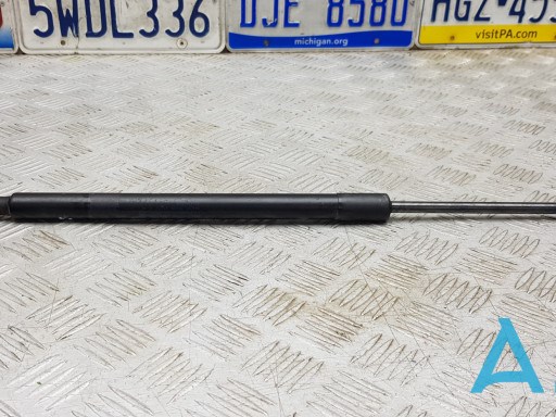 Амортизатор кришки багажника 68242418AB CHRYSLER