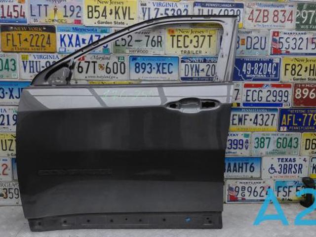 Двері кабіни 68242543AA CHRYSLER