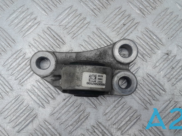 Кронштейн подушки (опори) двигуна, задньої 68323788AA CHRYSLER