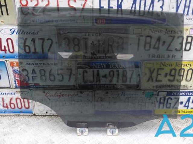 Скло заднє праве 68391492AA CHRYSLER