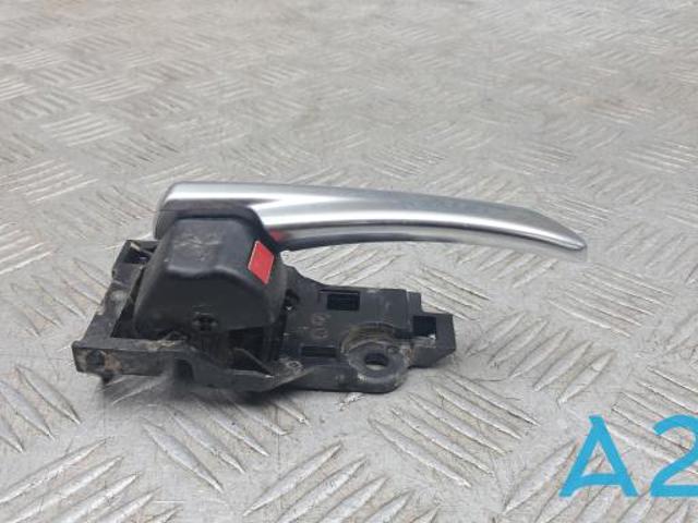 Ручка правих дверей зовнішня 6920506120C0 TOYOTA
