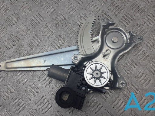 Склопідйомник задніх лівих дверей 6980447020 TOYOTA