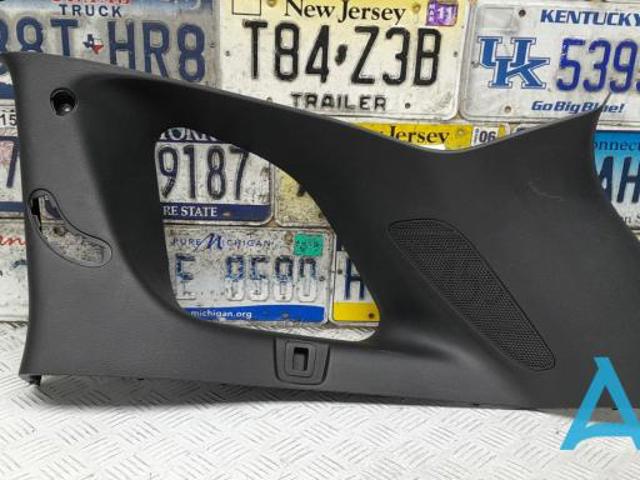 Обшивка стійки кузова внутрішня, задня права 6SA56DX9AA CHRYSLER