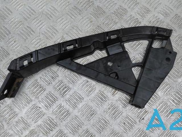 Кронштейн бампера переднього, лівий 71190TXMA00 HONDA