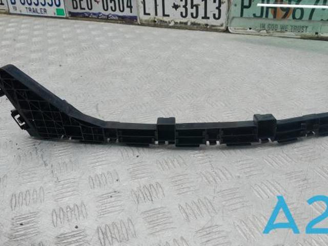 Кріплення бамера ліве 71598TLAA01 HONDA
