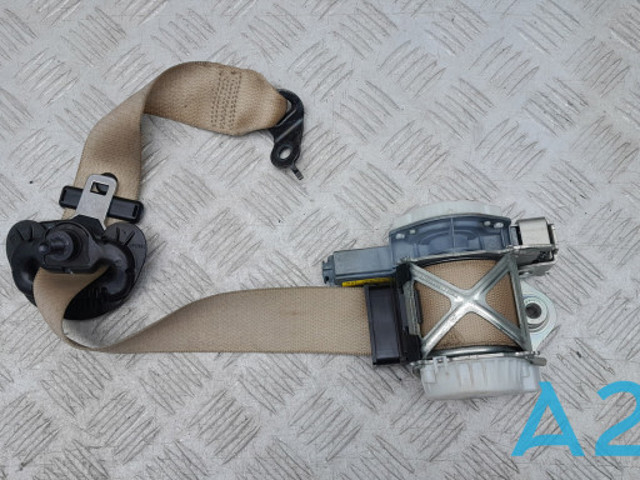 Ремінь безпеки передній правий 72117272476 BMW