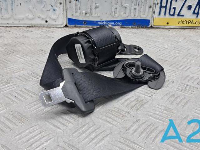 Пасок безпеки задній правий 72117318376 BMW
