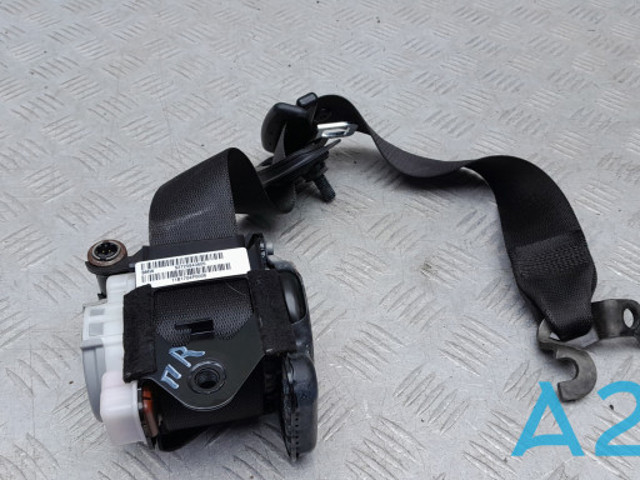 Ремені безпеки 72117367250 BMW