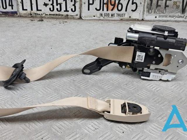Ремінь безпеки передній лівий 72117469951 BMW