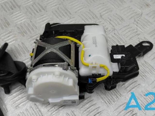 Ремені безпеки 72117469962 BMW
