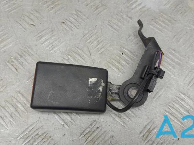 Замок ременя безпеки 72117475018 BMW