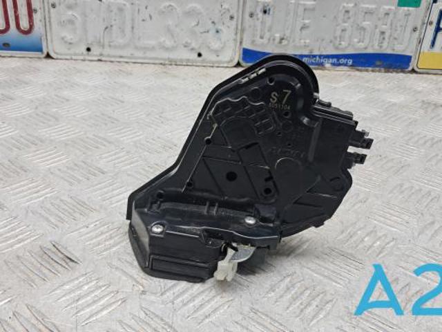 Замок задньої дверї, правої 72610TRTA01 HONDA