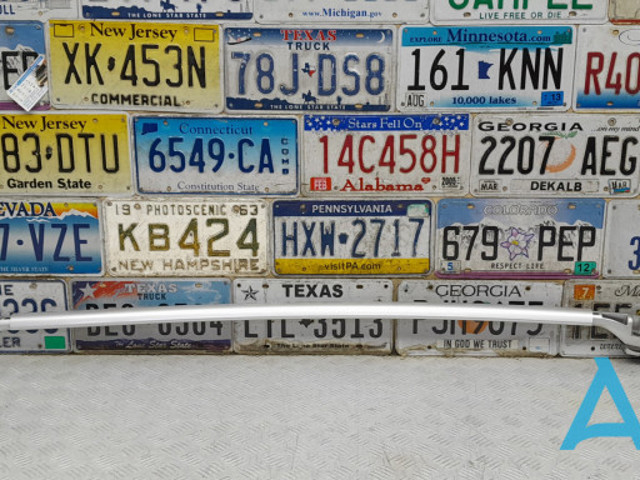 Автомобільний рейлінг на дах правий 738225HJ1A NISSAN