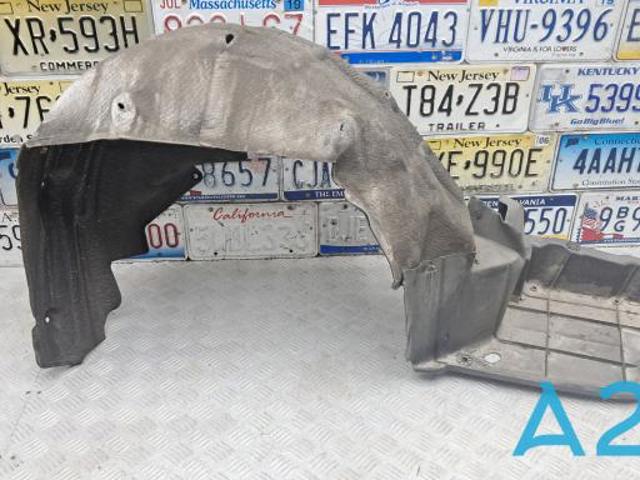 Підкрилок заднього крила, лівий 74590TRWA00 HONDA