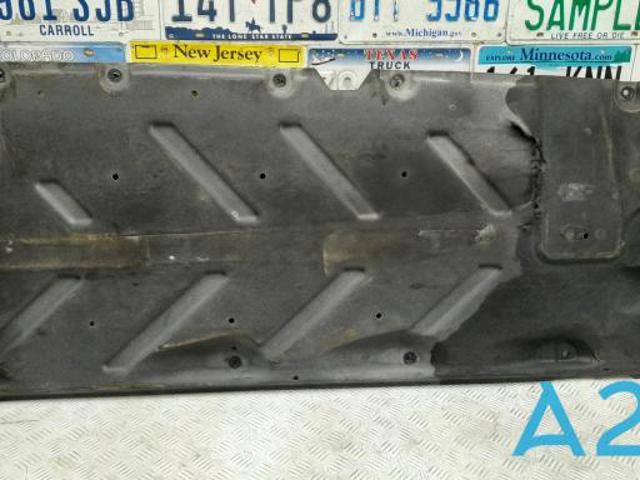 Захист днища, лівий 748155DA0A NISSAN