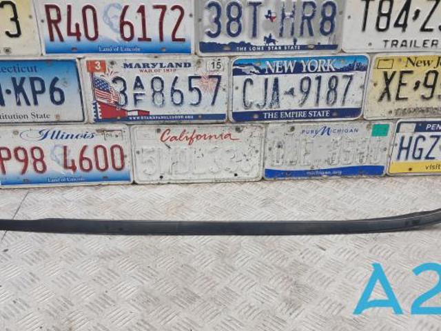 Рама вітрового скла права 7553547020 TOYOTA