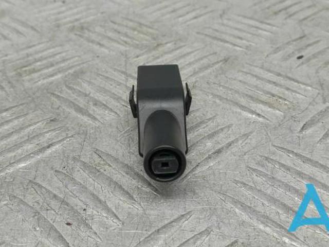 Сопло склоомивача вітрового скла 76810TP6A01 HONDA