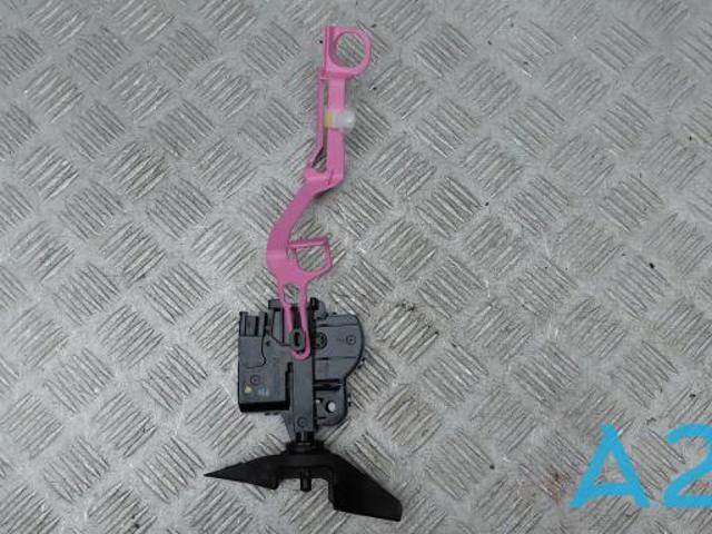 Лічинка замка паливного бака 7703007010 TOYOTA