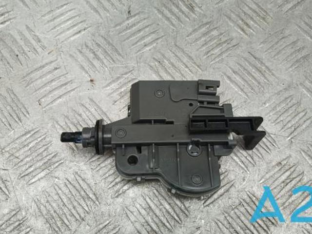 Лічинка замка паливного бака 7703012010 TOYOTA