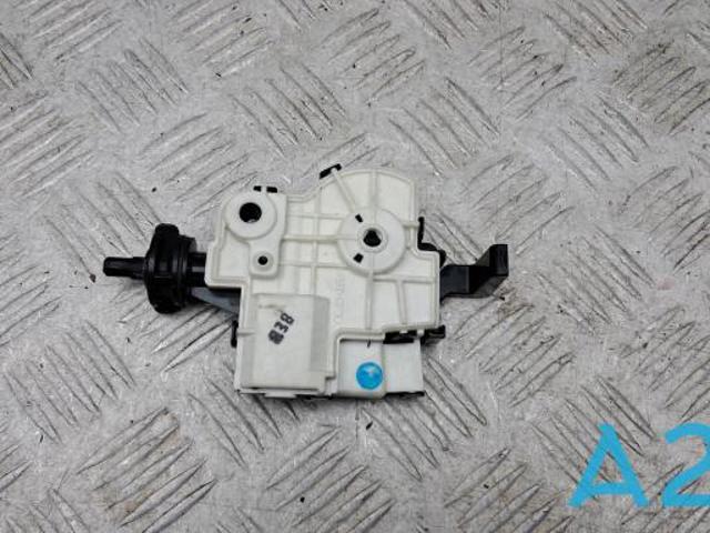 Замок відкривання лючка бензобаку 7703047031 TOYOTA