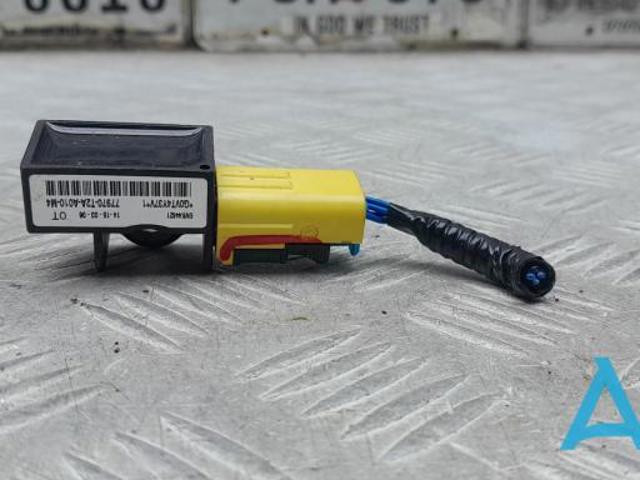 Датчик Ейрбег передній 77970T2AA01 HONDA