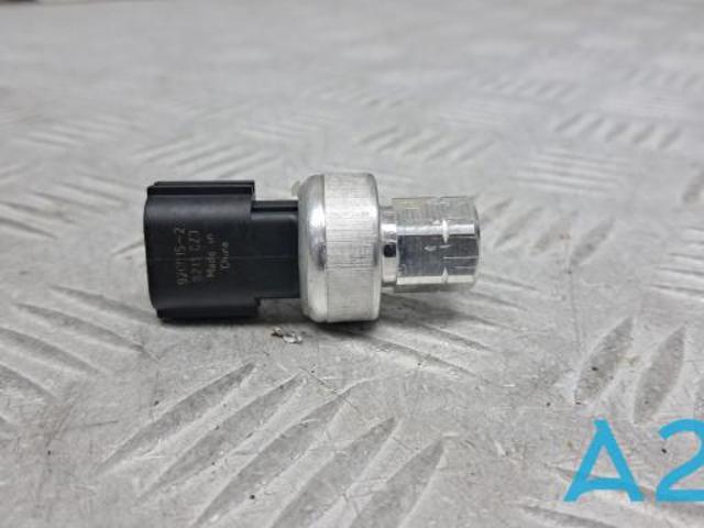 Клапан тиску кондиціонера 7815B751 MITSUBISHI