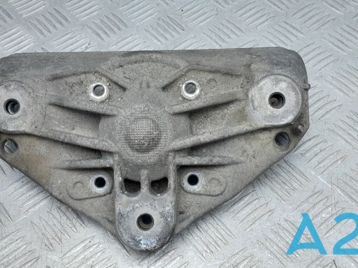 Подушка амортизатора переднього 7L0412391E VAG