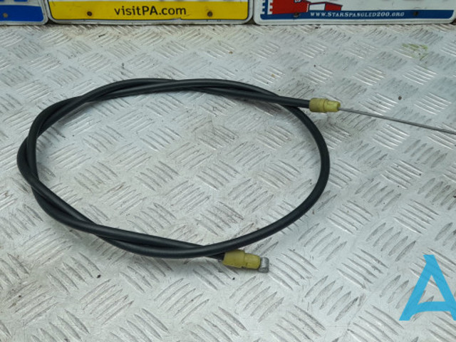 Трос ручника передній 7L0721556B VAG